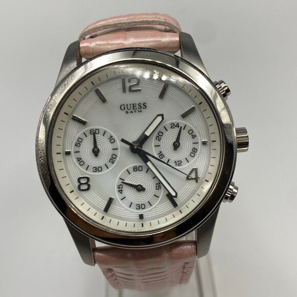 Guess Silvertone Stainless Steel Watch Pink Leather Band, Working New Battery - Picture 7 of 8